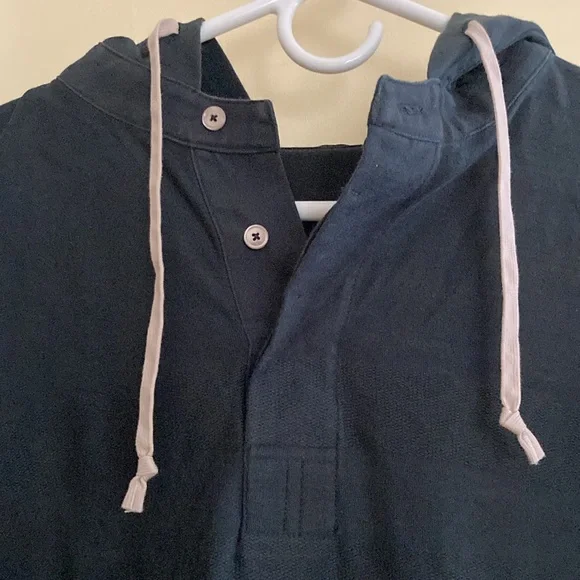 Theory sz XL cotton longsleeve tshirt hoodie 2 buttons LIKE NEW dark navy blue - Picture 10 of 12